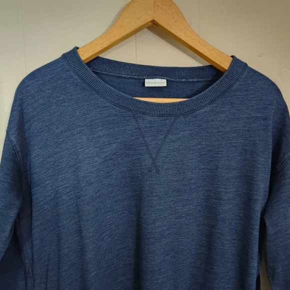 Celtic & Co blue crewneck sweatshirt garment dyed pockets S - Picture 2 of 11